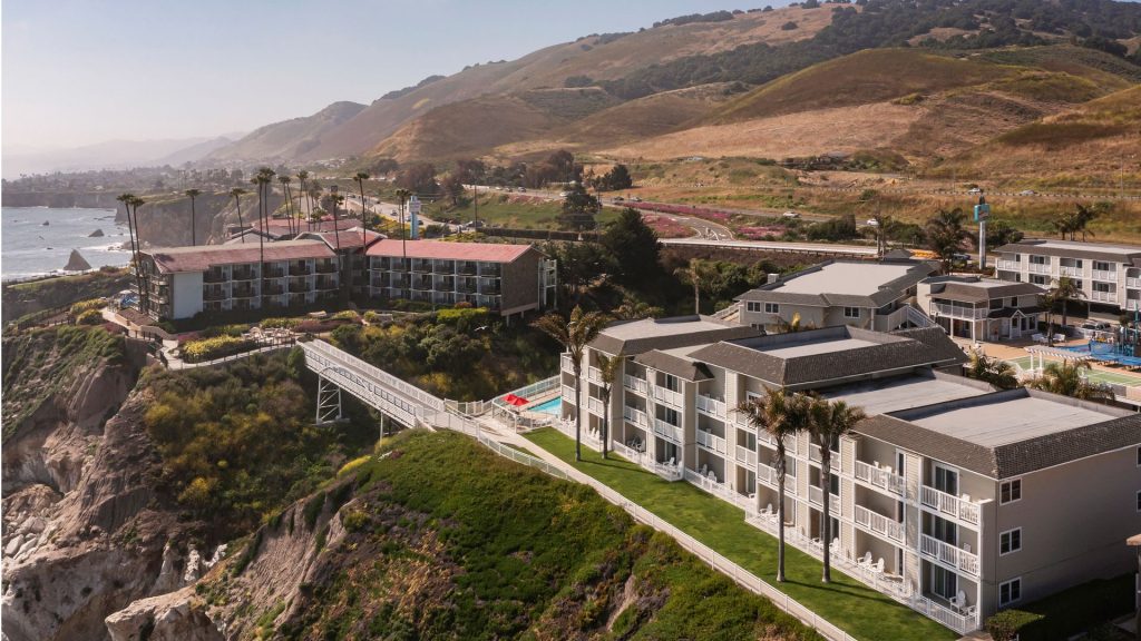 Pismo light House Suites